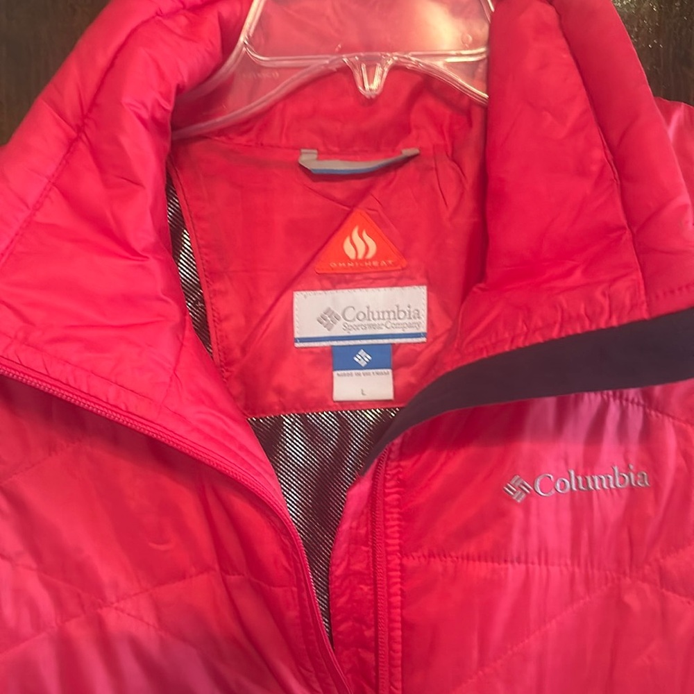 Columbia vest
